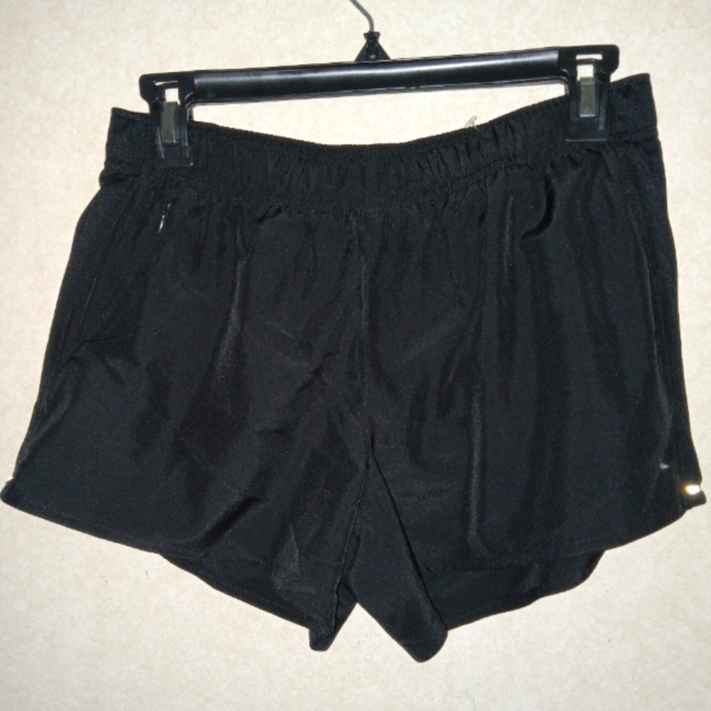 Xersion Shorts